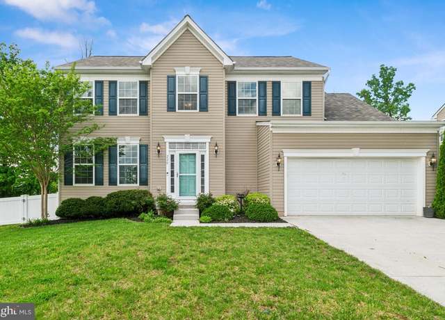 Property at 220 Colbert St, Taneytown, MD 21787, 4 beds, 2.5 baths