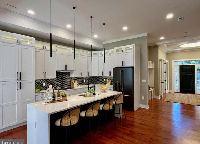 Property at 7811 Garland Ave, Takoma Park, MD 20912, 6 beds, 5 baths