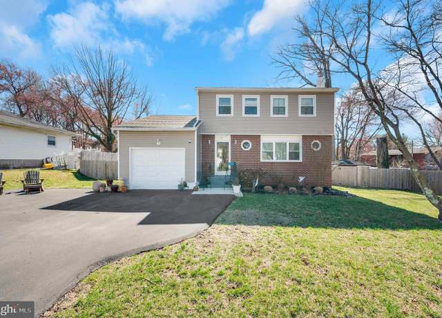 Property at 31 Poland St, Ewing, NJ 08638, 4 beds, 2.5 baths