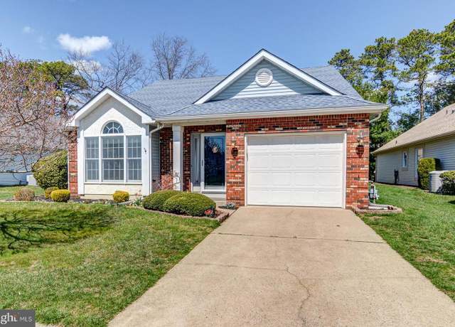 Property at 1644 Goldspire Rd, Toms River, NJ 08755, 2 beds, 2 baths