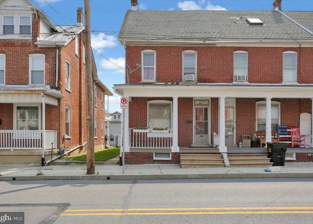 Property at 121 N Franklin St, Fleetwood, PA 19522, 3 beds, 1.5 baths
