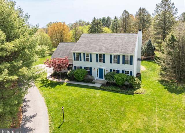 Property at 42 S Iroquois Ln, Chester Springs, PA 19425, 4 beds, 3.5 baths