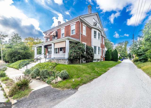 Property at 516 S New St, West Chester, PA 19382, 3 beds, 1.5 baths