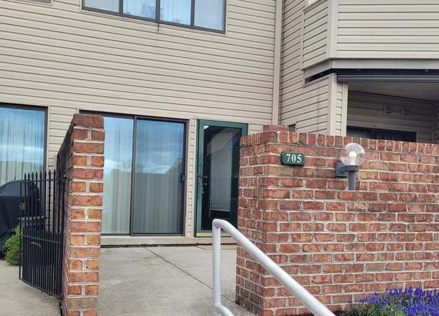 Property at 705 Cherrington Dr, Harrisburg, PA 17110, 1 bed, 1 bath
