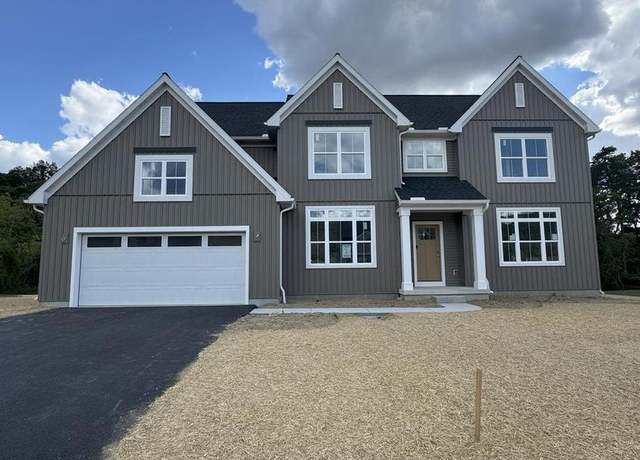 Property at 4488 Continental Dr, Harrisburg, PA 17112, 4 beds, 2.5 baths