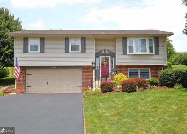 Property at 525 Terrace Ave, Mount Joy, PA 17552, 3 beds, 2 baths