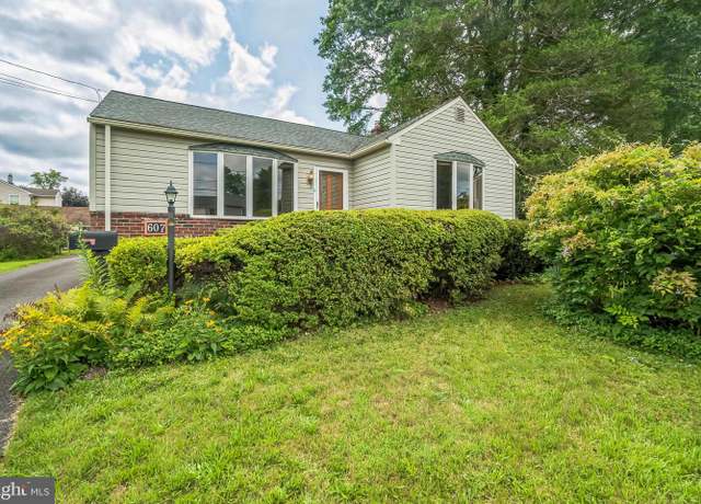 Property at 607 Continental Rd, Hatboro, PA 19040, 3 beds, 1 bath