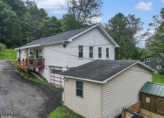 Property at 109 James Ln, Kunkletown, PA 18058, 3 beds, 1 bath