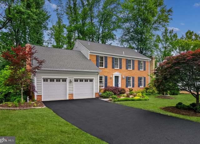 Property at 9026 Parliament Dr, Burke, VA 22015, 5 beds, 2.5 baths