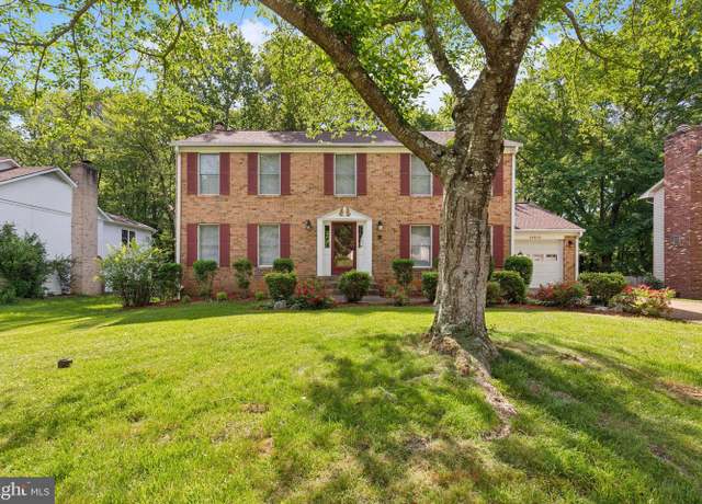 Property at 15915 Marlington Dr, Dumfries, VA 22025, 5 beds, 2.5 baths