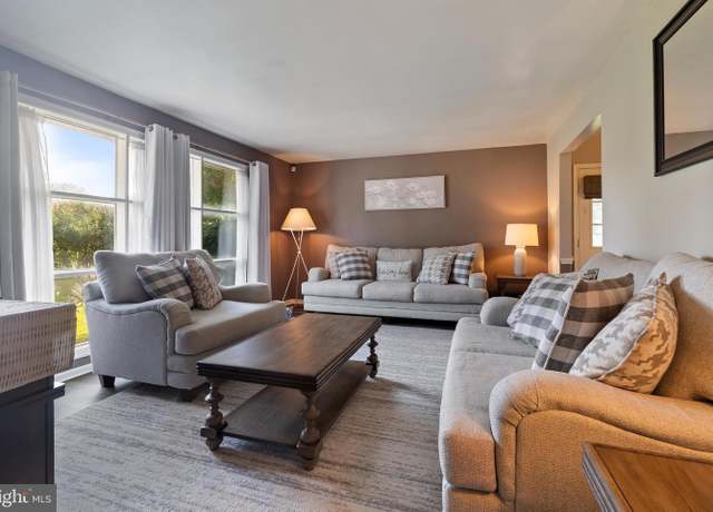 Property at 11200 Lochton St, Upper Marlboro, MD 20774, 4 beds, 2.5 baths