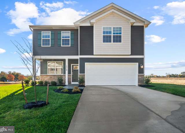 Property at 669 Armstrong Ave, Hagerstown, MD 21740, 4 beds, 2.5 baths