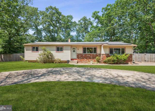 Property at 107 Alabama Trl, Browns Mills, NJ 08015, 3 beds, 1.5 baths