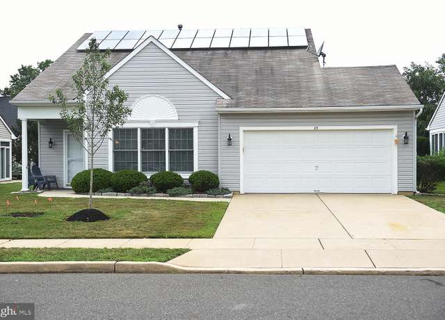 Property at 85 Wagon Wheel Ln, Columbus, NJ 08022, 3 beds, 2 baths