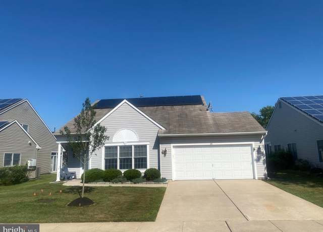 Property at 85 Wagon Wheel Ln, Columbus, NJ 08022, 3 beds, 2 baths
