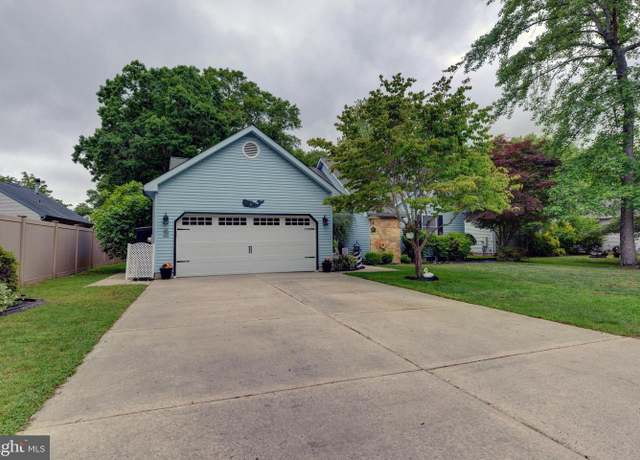 Property at 4 Cape Woods Rd, Cape May, NJ 08204, 3 beds, 2 baths