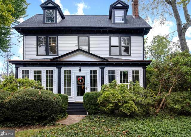 Property at 2000 Lawrence Rd, Lawrence Township, NJ 08648, 5 beds, 3 baths