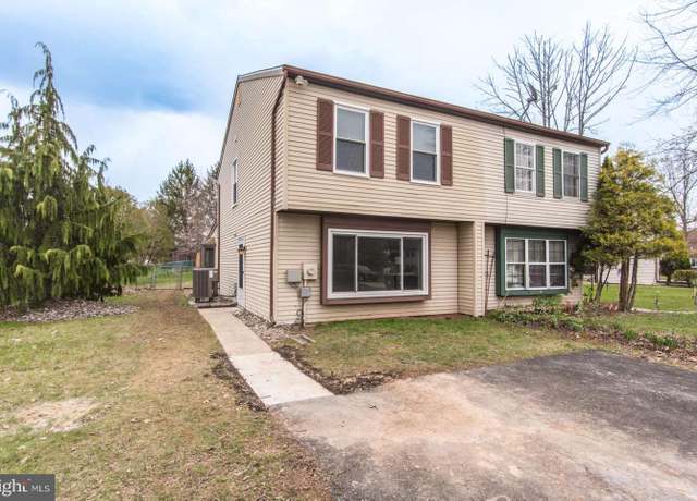 Property at 195 Redwood Dr, Quakertown, PA 18951, 3 beds, 1.5 baths