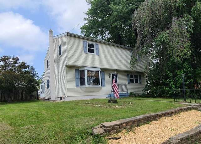 Property at 302 Valley Rd, Enola, PA 17025, 5 beds, 2 baths