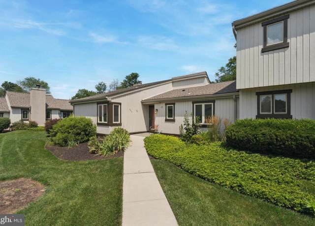 Property at 293 Devon Ln, West Chester, PA 19380, 2 beds, 2 baths