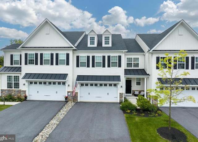 Property at 427 Lee Pl, Exton, PA 19341, 4 beds, 3.5 baths