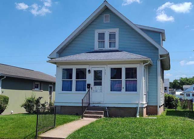 Property at 727 S Grand St, Lewistown, PA 17044, 2 beds, 1 bath