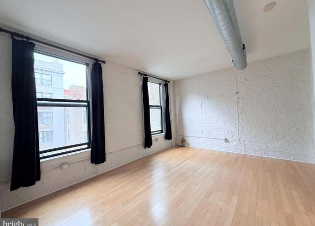 Property at 1100 S Broad St Unit 502C, Philadelphia, PA 19146, 1 bath