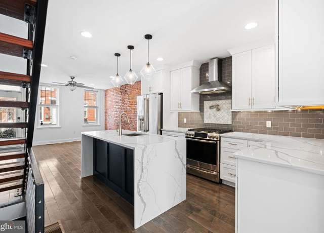 Property at 328 Daly St, Philadelphia, PA 19148, 2 beds, 1.5 baths
