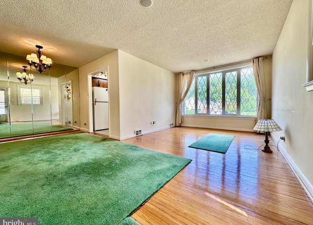 Property at 8128 Lister St, Philadelphia, PA 19152, 3 beds, 2 baths