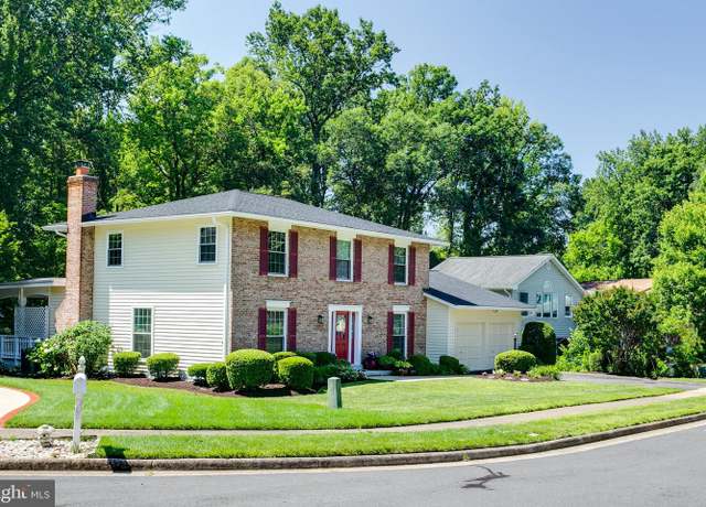 Property at 7007 Barnacle Pl, Burke, VA 22015, 4 beds, 2.5 baths