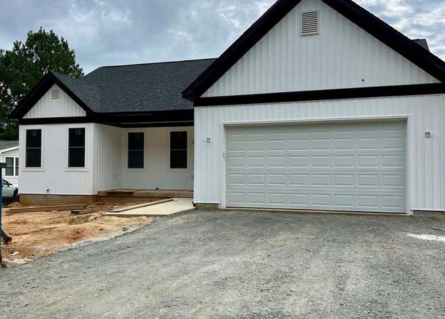 Property at 630 Glebe Harbor Dr, Montross, VA 22520, 3 beds, 2 baths