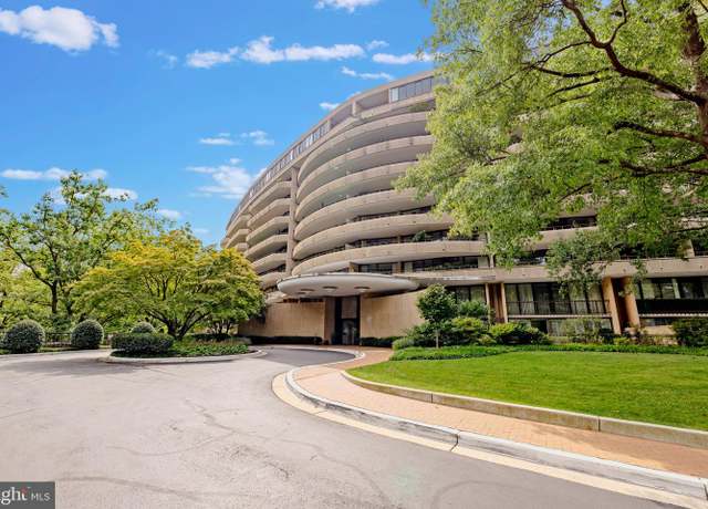 Property at 4200 Massachusetts Ave NW #801, Washington, DC 20016, 1 bed, 1.5 baths