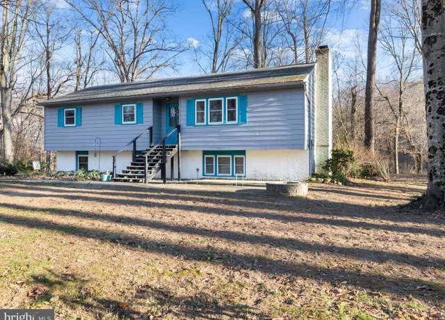 Property at 210 Pratts Branch Rd, Felton, DE 19943, 3 beds, 2 baths