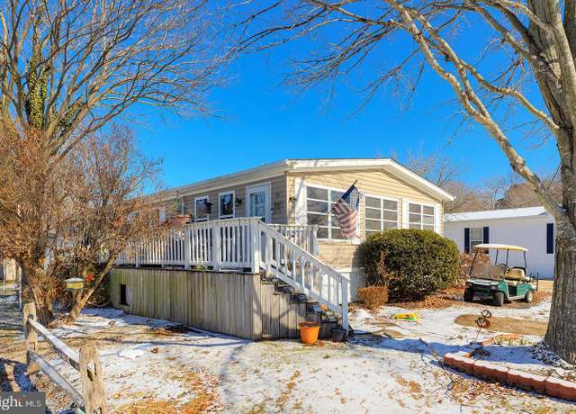 Property at 34495 Easy St, Millsboro, DE 19966, 3 beds, 2 baths