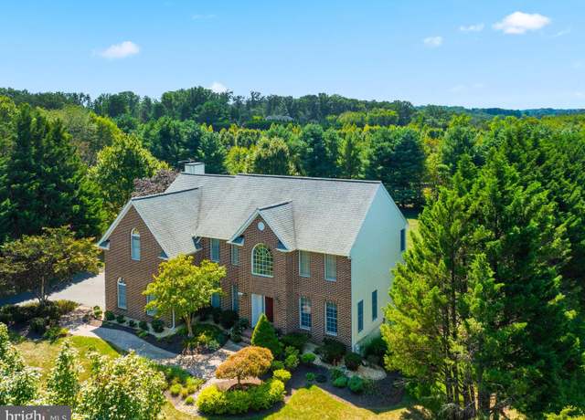 Property at 16013 Fields End Ct, Woodbine, MD 21797, 4 beds, 3.5 baths