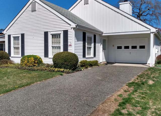 Property at 218 Huntington Dr, Southampton, NJ 08088, 2 beds, 2 baths