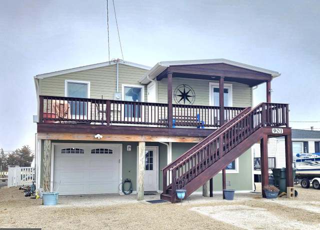 Property at 901 S Green St, Tuckerton, NJ 08087, 2 beds, 1.5 baths