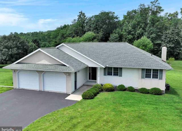 Property at 2 Highland Hills Dr, Fleetwood, PA 19522, 3 beds, 2 baths