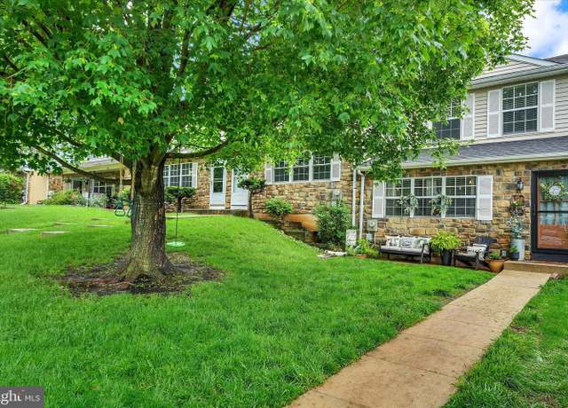 Property at 406 Devon Ct #485, Downingtown, PA 19335, 3 beds, 2.5 baths