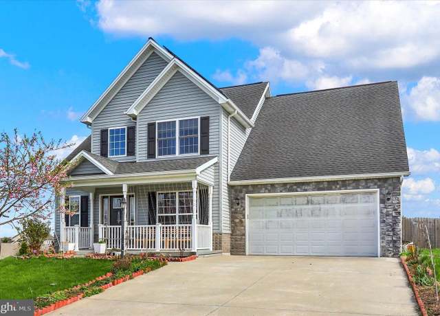 Property at 6249 Chatham Glenn Way N, Harrisburg, PA 17111, 4 beds, 2.5 baths