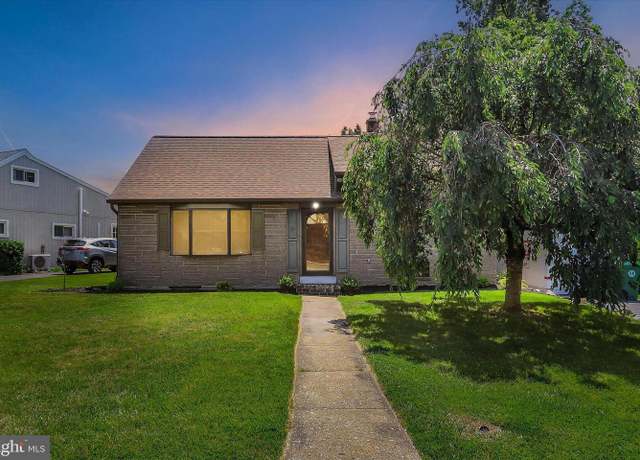 Property at 113 Ashwood Way, Harrisburg, PA 17109, 3 beds, 1 bath