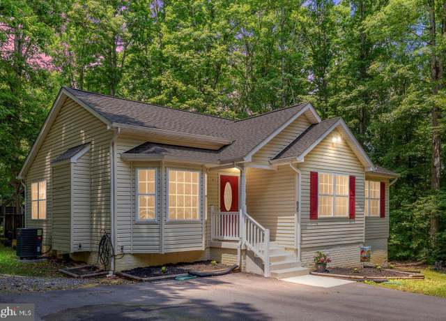 Property at 835 Campers Ln, Ruther Glen, VA 22546, 3 beds, 2 baths