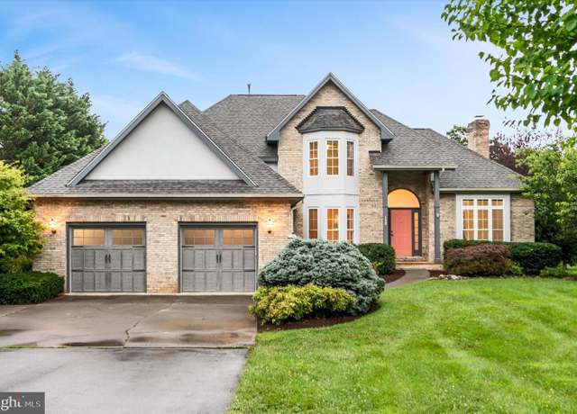 Property at 132 Wilton Dr, Winchester, VA 22603, 4 beds, 3.5 baths