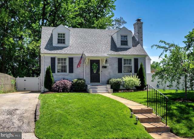 Property at 6711 Farragut Ave, Falls Church, VA 22042, 3 beds, 2.5 baths