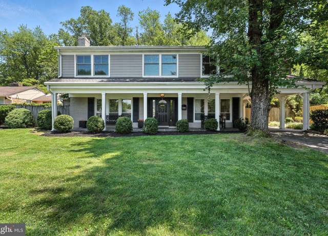 Property at 1725 Birch Rd, Mclean, VA 22101, 5 beds, 3 baths