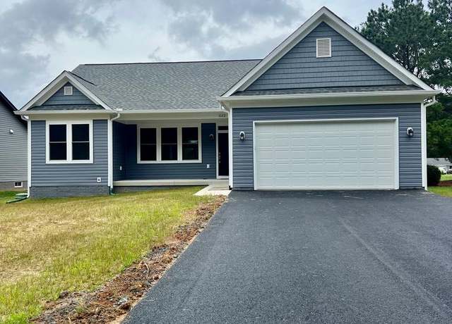 Property at 662 Glebe Harbor Dr, Montross, VA 22520, 3 beds, 2 baths