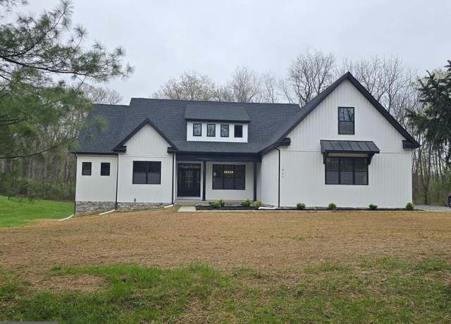 Property at 511 Acorn Cir, Harpers Ferry, WV 25425, 4 beds, 4.5 baths