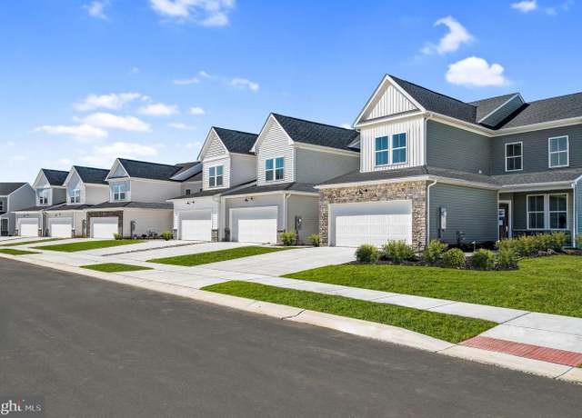 Property at 2670 Fairlight Dr, Middletown, DE 19709, 3 beds, 2.5 baths