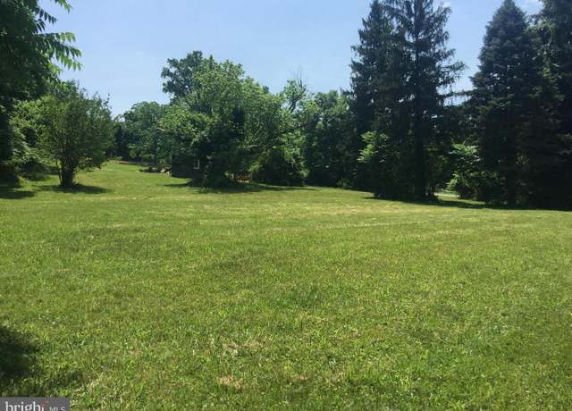 Property at 19 Saint Thomas Ln, Owings Mills, MD 21117