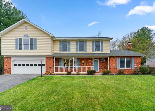 Property at 6212 Monroe Ave, Sykesville, MD 21784, 4 beds, 3.5 baths